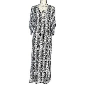 the room black‎ & white maxi dress small